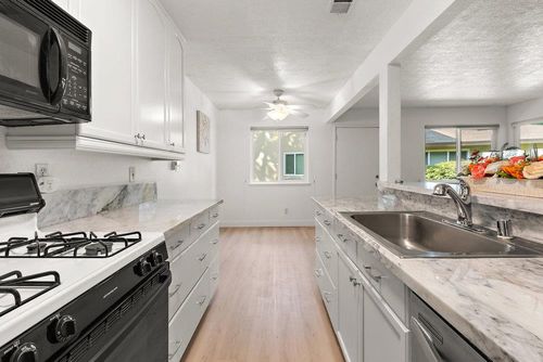 apt-3-1712 Fremont Ct, Davis, CA, 95618-0316 | Card Image