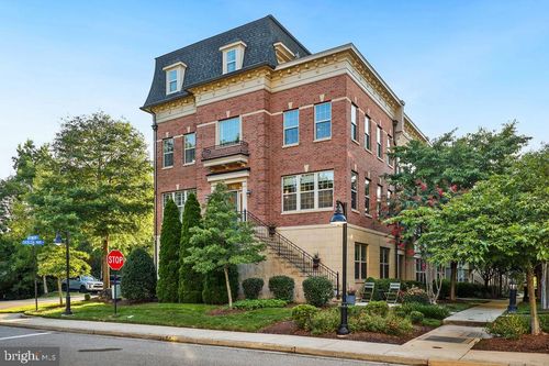 87-622 Overlook Park Dr, OXON HILL, MD, 20745-1176 | Card Image