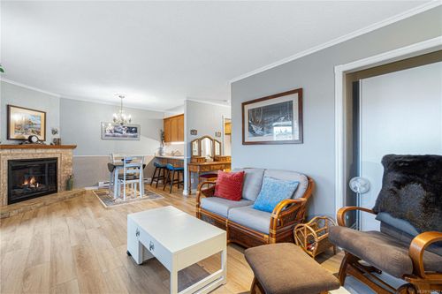 301-363 Morison Ave, Parksville, BC, V9P1P4 | Card Image