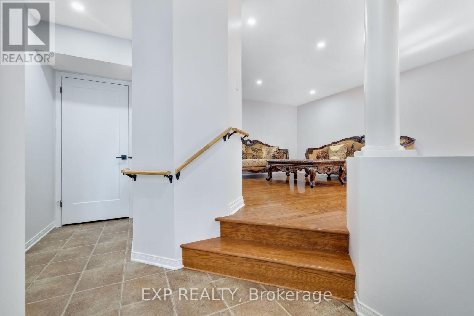 Residential in Ottawa 4