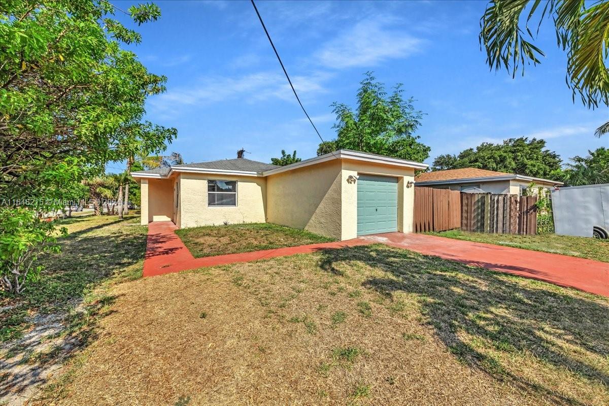 15th Ter, Fort Lauderdale, FL 33311