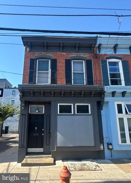 608 S 12th St, PHILADELPHIA, PA, 19147-1802 | Card Image