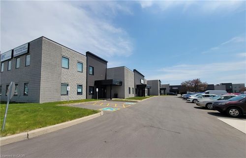 1c-1111 Franklin Blvd, Cambridge, ON, N1R8B5 | Card Image