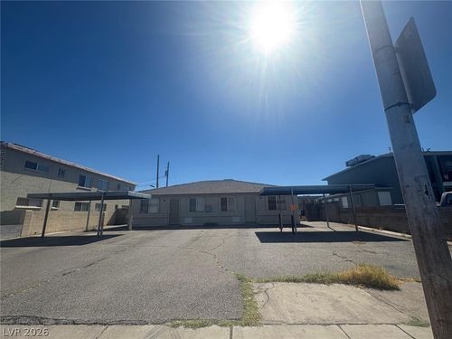 204 Kola St, Henderson, NV, 89015-6717 | Card Image