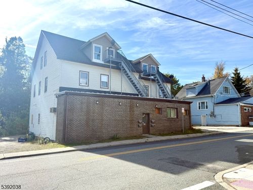 2l-174 Main St, Franklin, NJ, 07416-1539 | Card Image