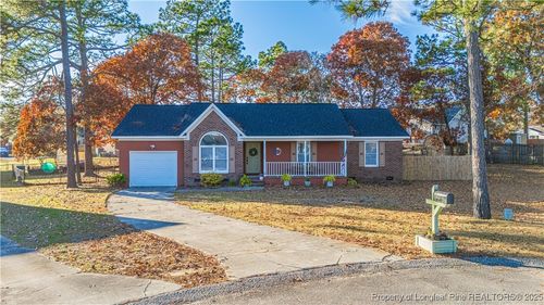 3650 Hanover Dr, Hope Mills, NC, 28348-2961 | Card Image