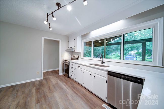 265 E Old Farm Rd, House other with 3 bedrooms, 2 bathrooms and null parking in Salisbury NC | Image 18
