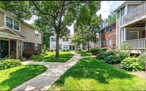 1441 Thrush Pl, Saint Louis, MO, 63144-1146 | Card Image