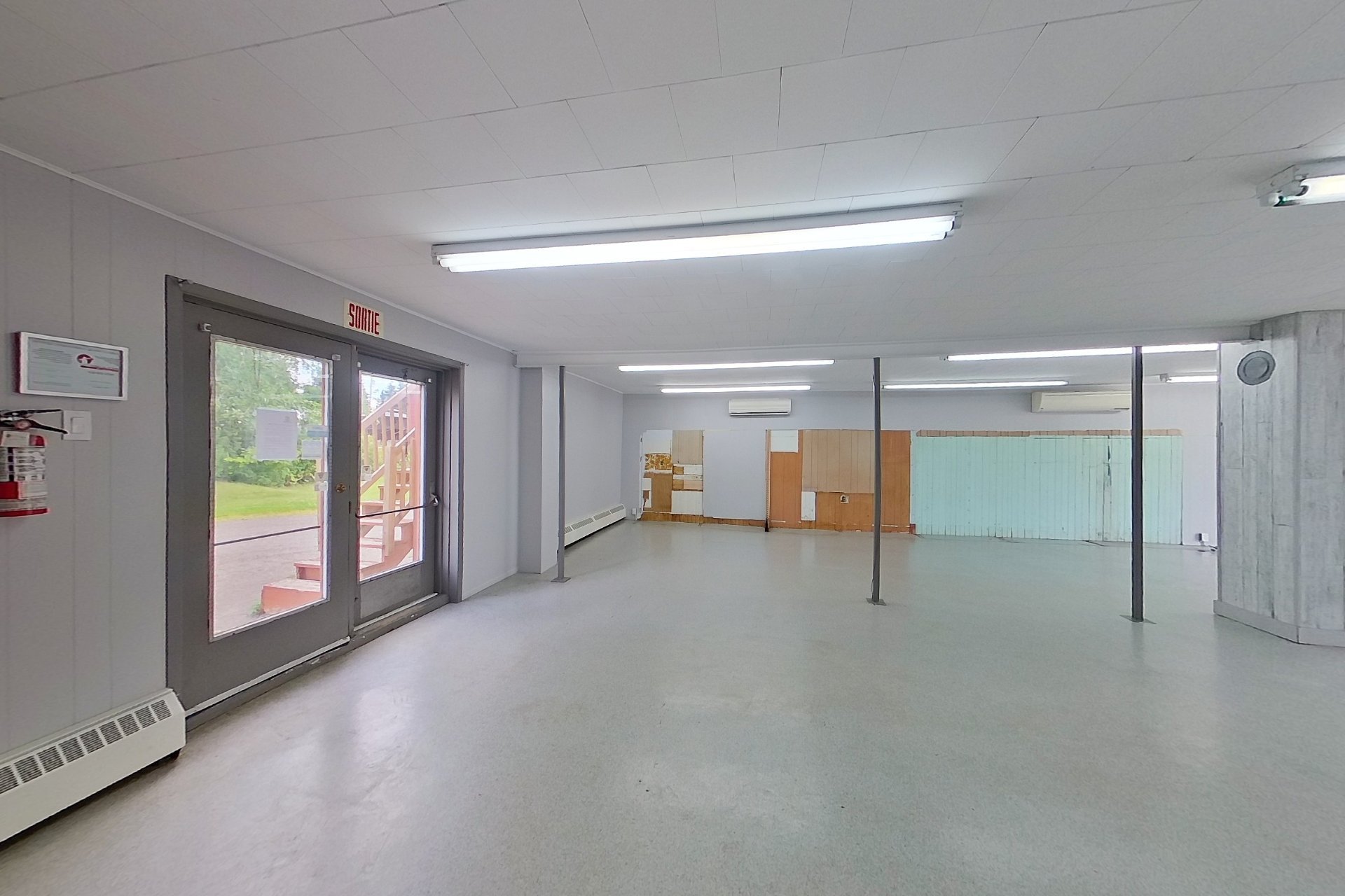 Commercial Sale in Saint-Onésime-d'Ixworth 5