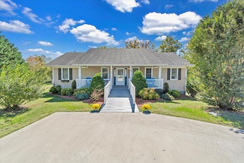 21 Wing Walker Way, Buena Vista, VA, 24416-4031 | Card Image