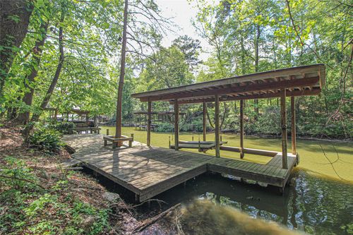 638 Big Lake Dr, Livingston, TX, 77351-6116 | Card Image