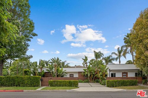 5051 Noble Ave, Sherman Oaks, CA, 91403-1350 | Card Image