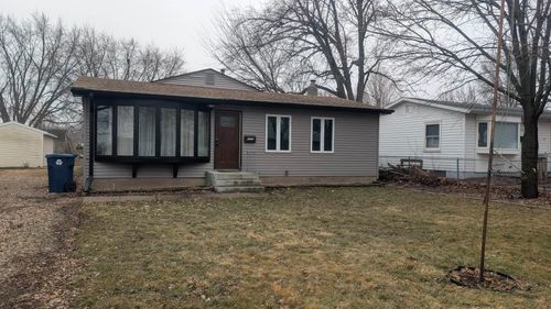 920 E 11th St, Spencer, IA, 51301-4756 | Card Image