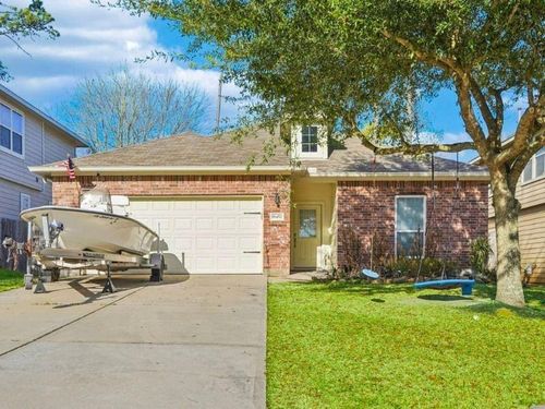 18452 Sunrise Maple Dr, Montgomery, TX, 77316-1444 | Card Image