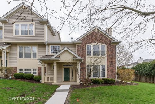 2716 N Greenwood Ave, Arlington Heights, IL, 60004-8429 | Card Image