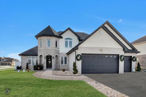 19811 Margaret Ct, Lynwood, IL, 60411-6302 | Card Image