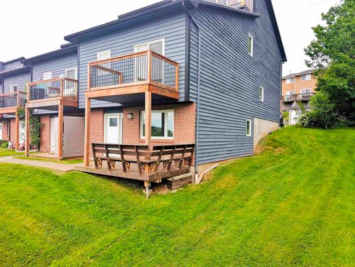 815-8 Blomidon Terr, Wolfville, NS, B4P2G9 | Card Image