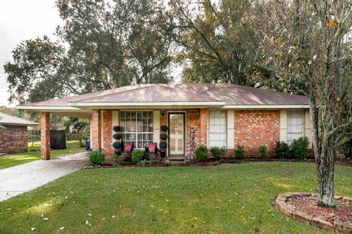 7158 Melpomene Dr, Baker, LA, 70714 | Card Image