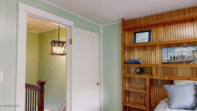 208 Columbia St, House other with 4 bedrooms, 1 bathrooms and 2 parking in Adams MA | Image 27