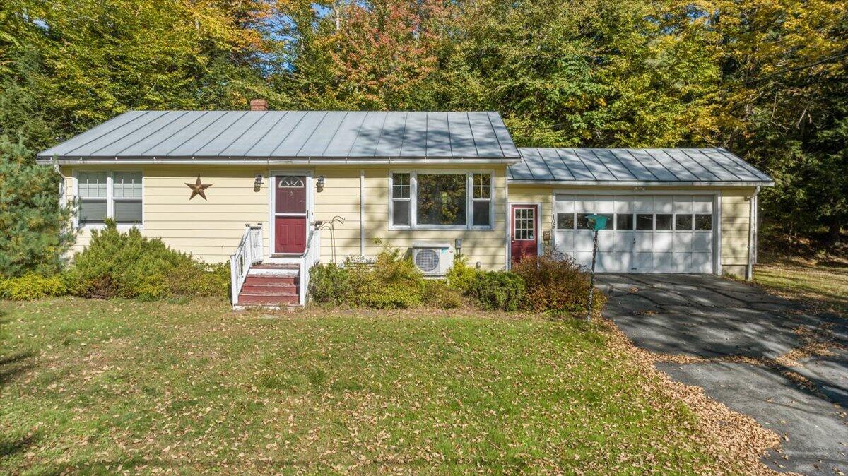 Highland Ave, Farmington, ME 04938