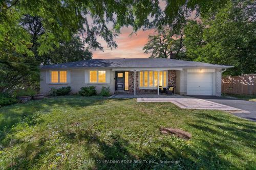 24 Lincoln Green Dr, Markham, ON, L3P1R5 | Card Image