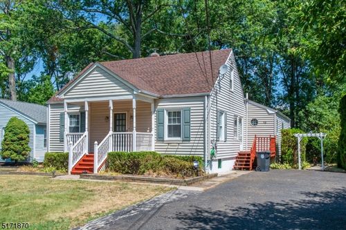 12 Fairchild Pl, Whippany, NJ, 07981-1708 | Card Image