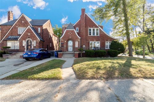 17300 Kentucky St, Detroit, MI, 48221-2407 | Card Image