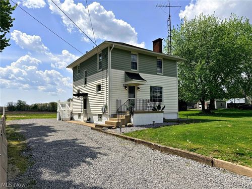 696 E Ohio Ave, Sebring, OH, 44672-1644 | Card Image