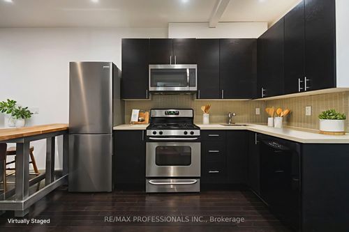 main-627 Christie St, Toronto, ON, M6G3E6 | Card Image