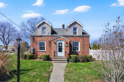 101 Ray St, Ludlow, MA, 01056-2923 | Card Image