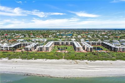 Panoramic views of Sanibel Beach, Gulf of Mexico | Image 3