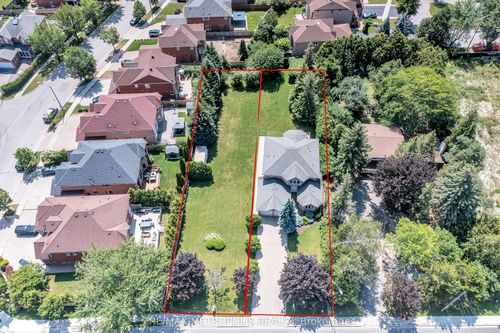 5097 14th Ave, Markham, ON, L3S3K4 | Card Image