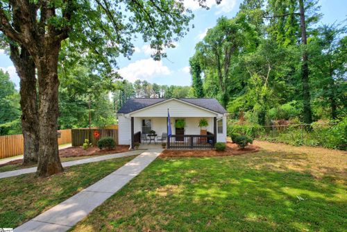 1020 Jacobs Rd, Greenville, SC, 29605-3327 | Card Image