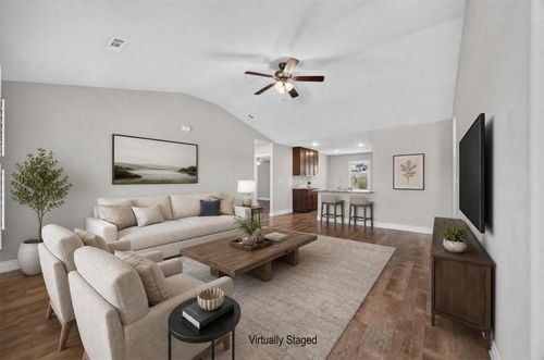 130 Worley St, Huntsville, AR, 72740-2001 | Card Image