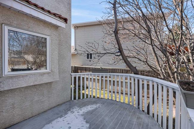 60 Chaparral Road Se, Home with 3 bedrooms, 3 bathrooms and 4 parking in Calgary AB | Image 37