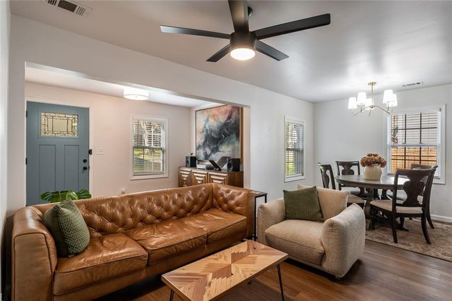 2189 Gordon Cir Se, House other with 4 bedrooms, 3 bathrooms and 2 parking in Smyrna GA | Image 4
