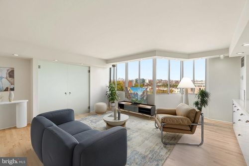 902-1718 P St Nw, WASHINGTON, DC, 20036-1352 | Card Image