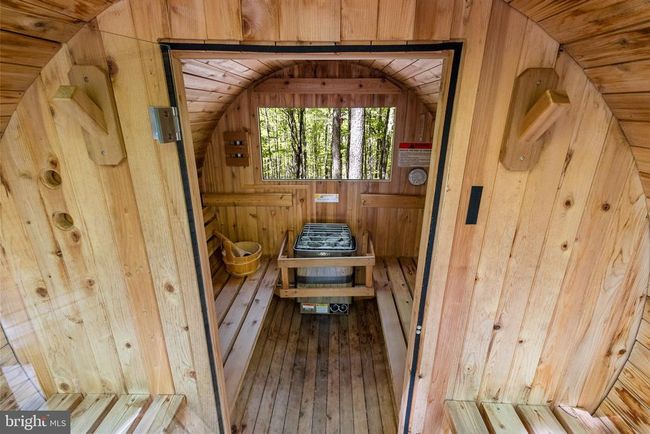 326 Preacher Ln, House other with 1 bedrooms, 1 bathrooms and null parking in Great Cacapon WV | Image 15