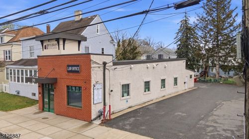 291 Crooks Ave, Clifton, NJ, 07011-1615 | Card Image
