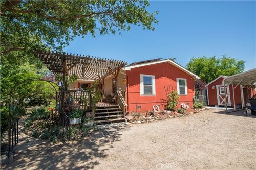 9892 River Rd, San Miguel, CA, 93451-9006 | Card Image