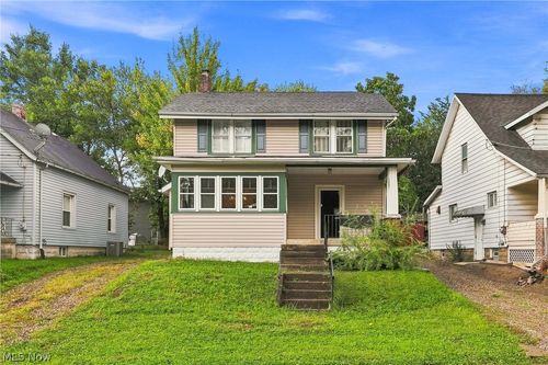 1270 Alberta St, Barberton, OH, 44203-1211 | Card Image