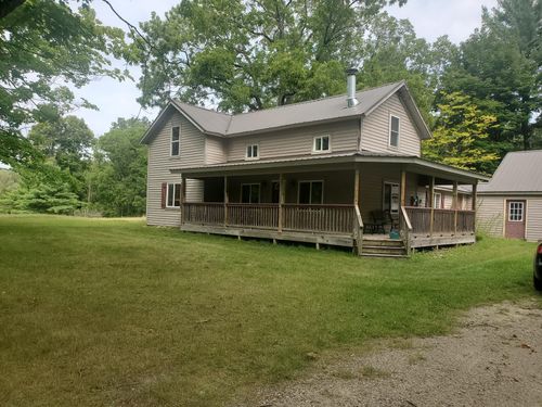 3354 E Arthur Rd, Rothbury, MI, 49452-8129 | Card Image