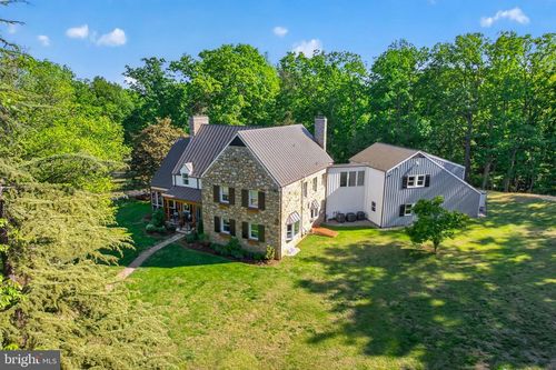3204 Mountain Rd, HAYMARKET, VA, 20169-1727 | Card Image