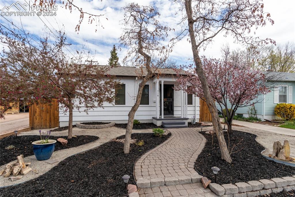 Espanola St, Colorado Springs, CO 80907