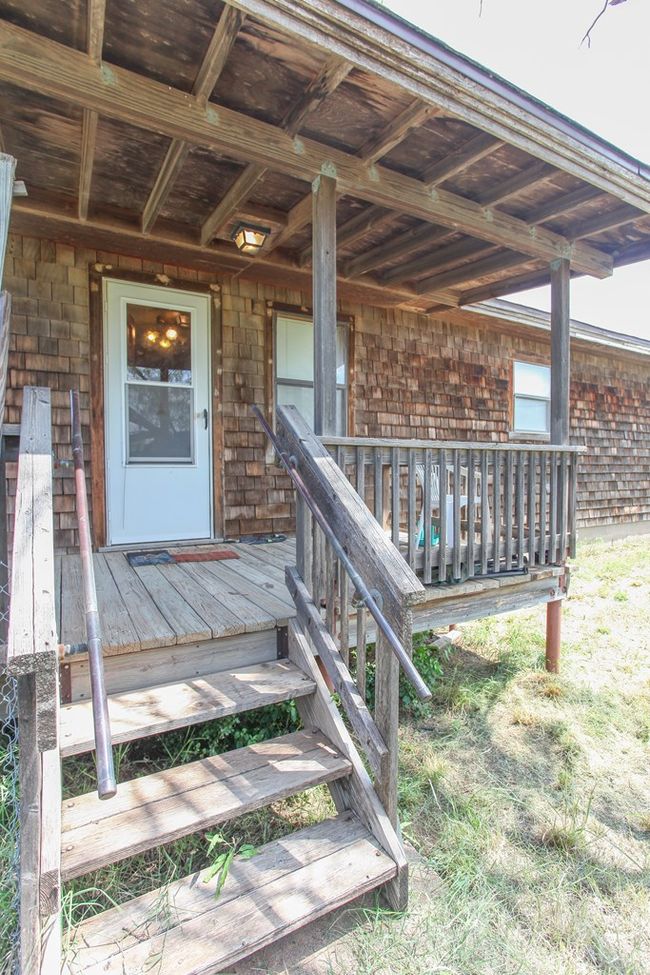 4610 Wasson Rd, House other with 3 bedrooms, 2 bathrooms and 2 parking in Big Spring TX | Image 16