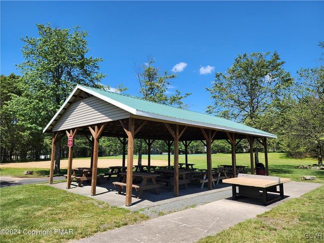 488 Country Place Dr, House other with 2 bedrooms, 1 bathrooms and null parking in Coolbaugh Twp PA | Image 30