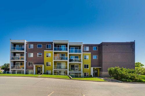 202-4455D Greenview Drive Ne, Calgary, AB, T2E6M1 | Card Image