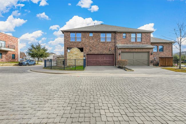 100 Prewit St, Townhouse with 3 bedrooms, 3 bathrooms and null parking in Keller TX | Image 39