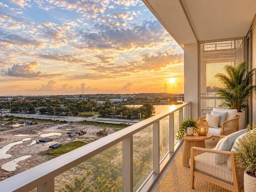 805-2000 Metropica Way, Sunrise, FL, 33323-3219 | Card Image