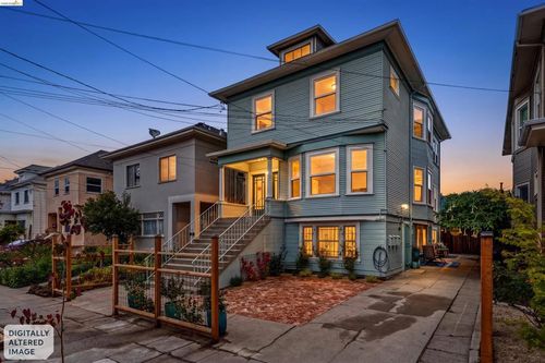 532 42nd St, Oakland, CA, 94609-2414 | Card Image